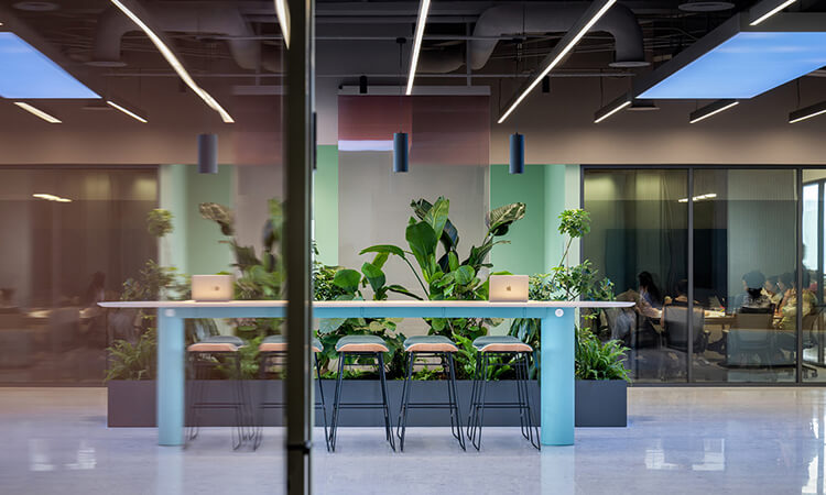 现代风办公室区间